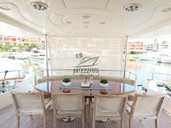 Puerto Vallarta Yacht Charters - Viva La Vie 85" - 01