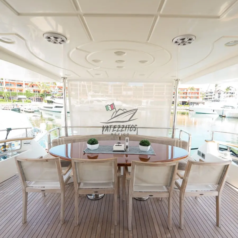 Puerto Vallarta Yacht Charters - Viva La Vie 85" - 01