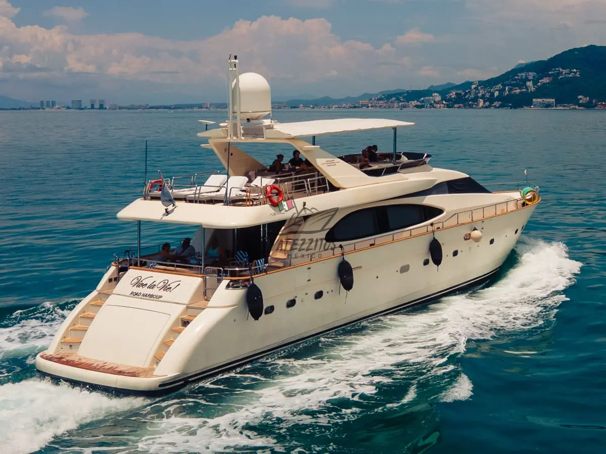 Puerto Vallarta Yacht Charters - Viva La Vie 85" - 07