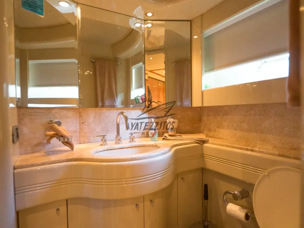 Puerto Vallarta Yacht Charters - Viva La Vie 85" - 08