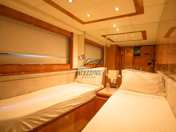 Puerto Vallarta Yacht Charters - Viva La Vie 85" - 09