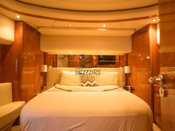 Puerto Vallarta Yacht Charters - Viva La Vie 85" - 11