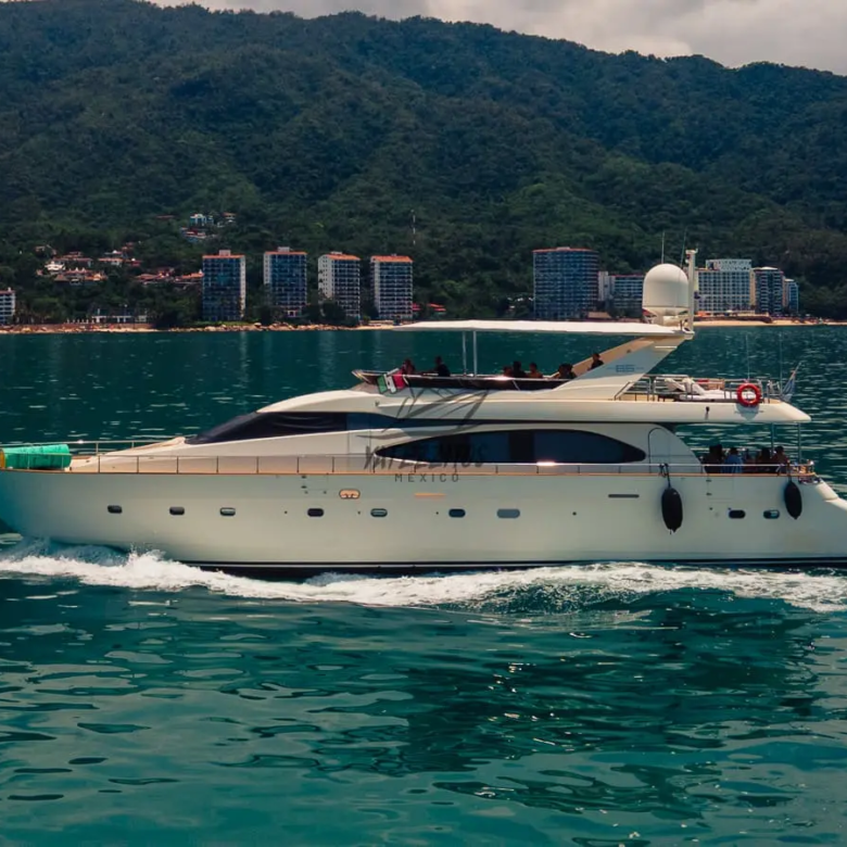 Puerto Vallarta Yacht Charters - Viva La Vie 85" - 12