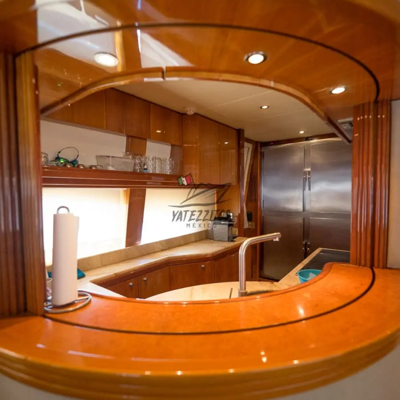 Puerto Vallarta Yacht Charters - Viva La Vie 85" - 14