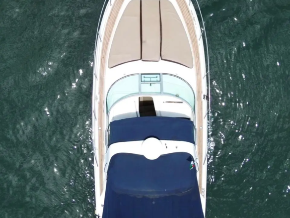 Fotografía de renta de yate barato en Los Cabos a bordo de Renta de Yate Barato en Los Cabos - Vista 2