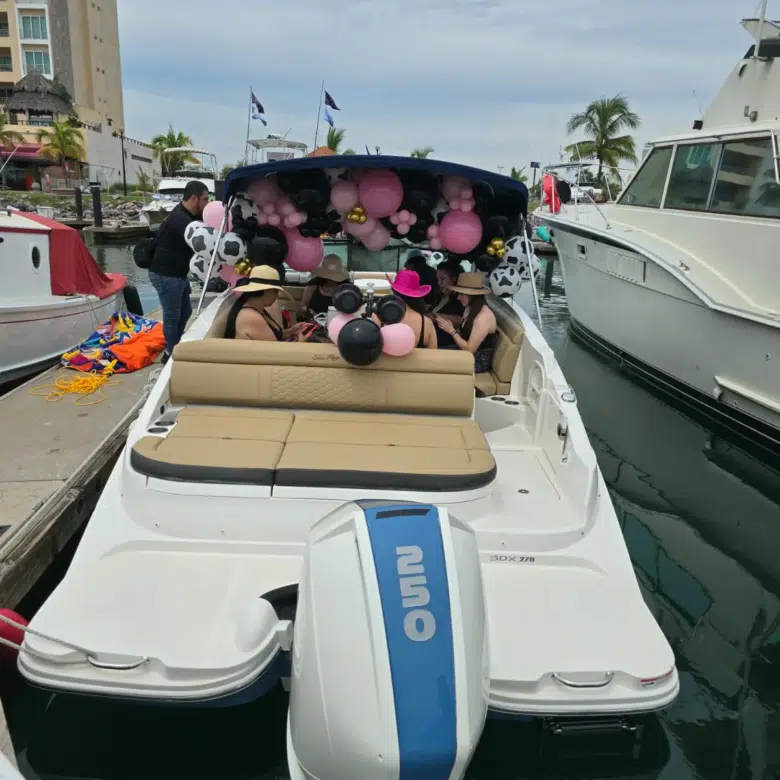 renta de lancha en puerto vallarta -05